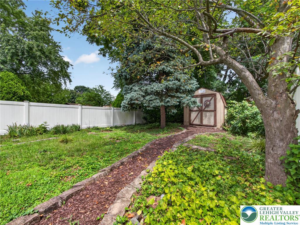 329 Delong Avenue