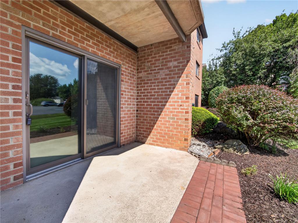 916 Cold Spring Road 4