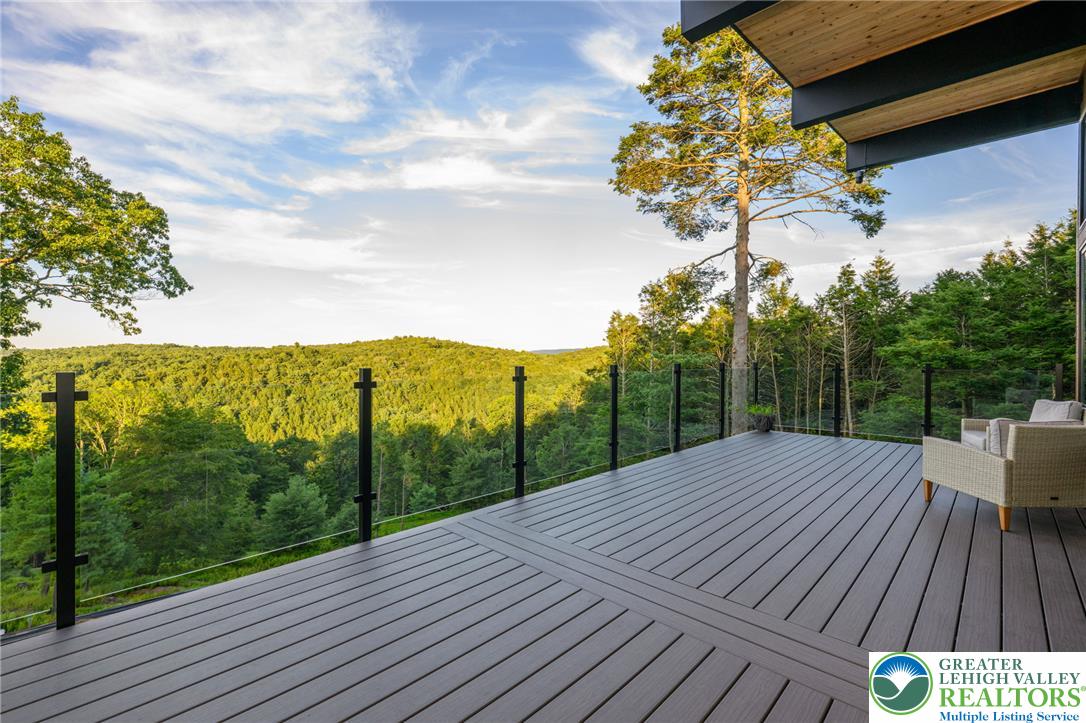 265 La Montage Drive