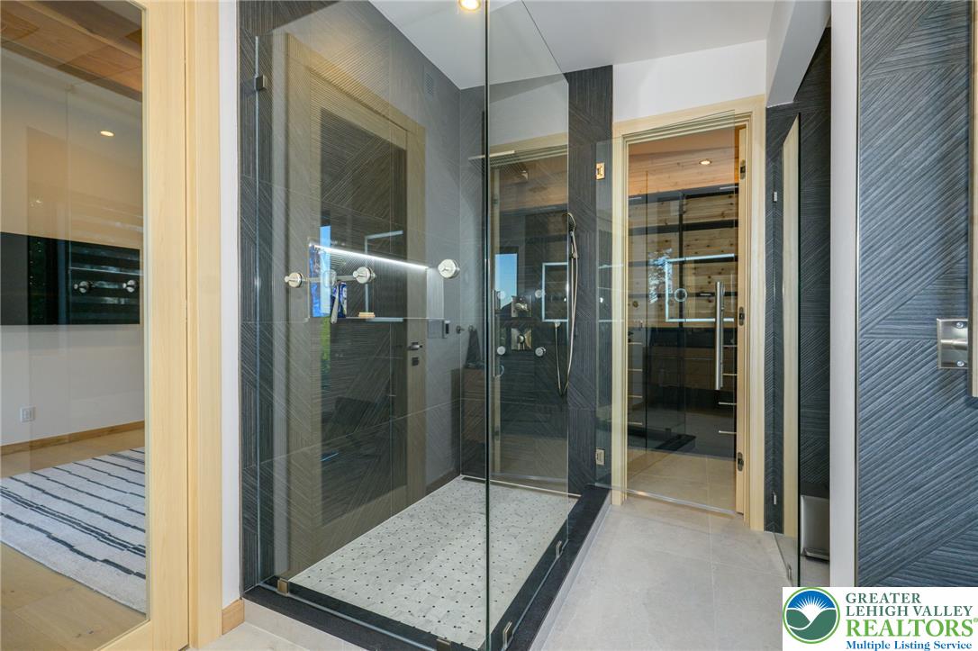 265 La Montage Drive