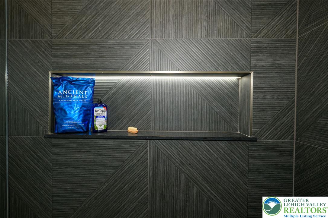 265 La Montage Drive