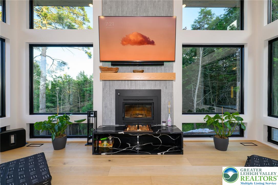 265 La Montage Drive