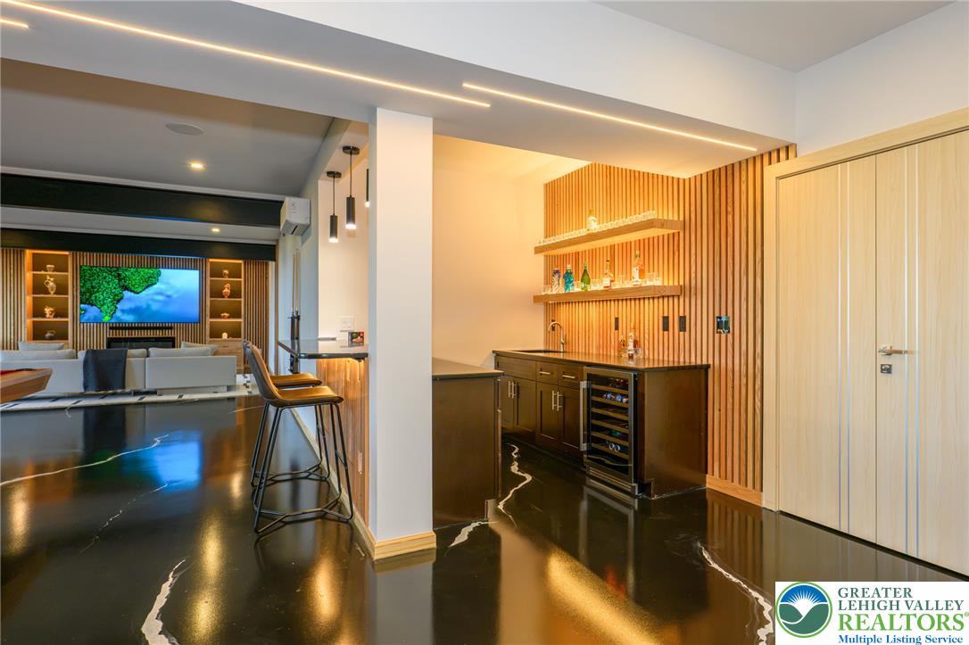 265 La Montage Drive
