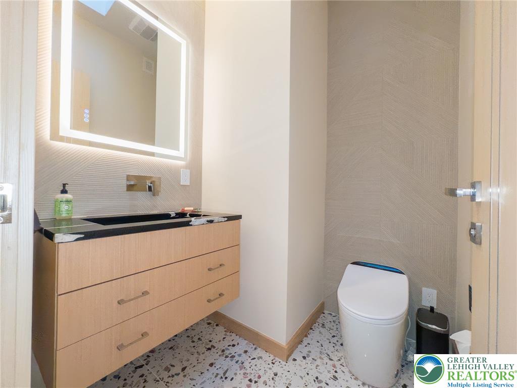 265 La Montage Drive