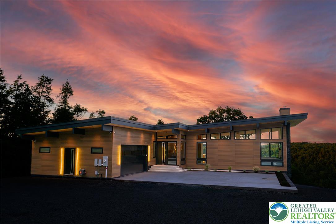 265 La Montage Drive