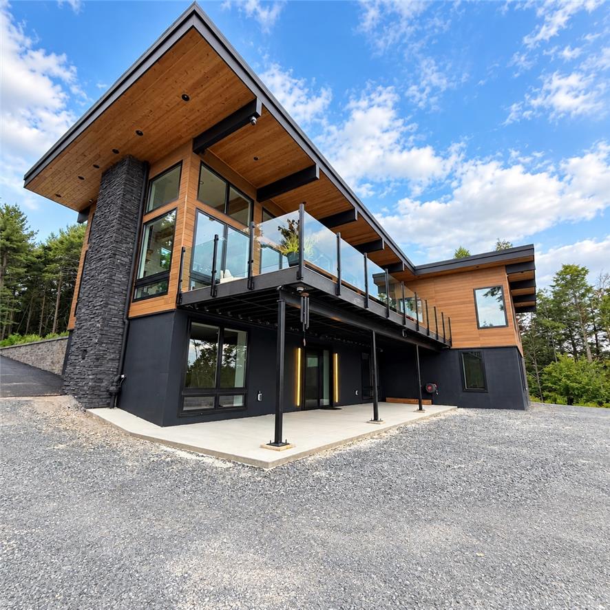 265 La Montage Drive