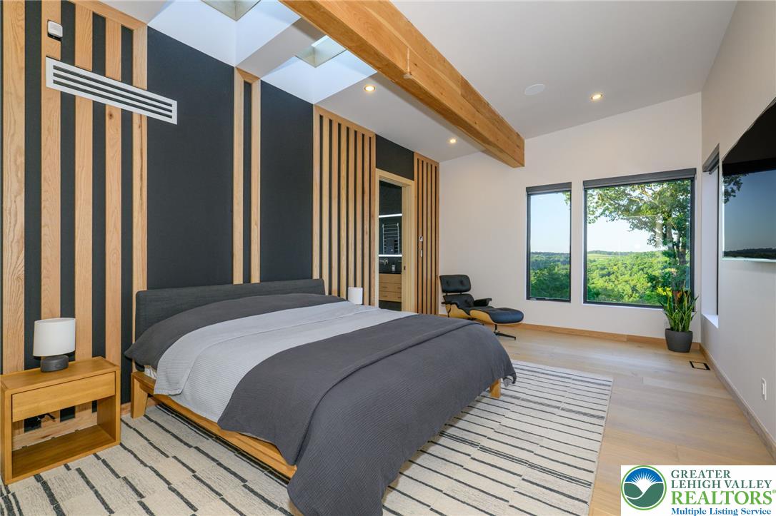 265 La Montage Drive