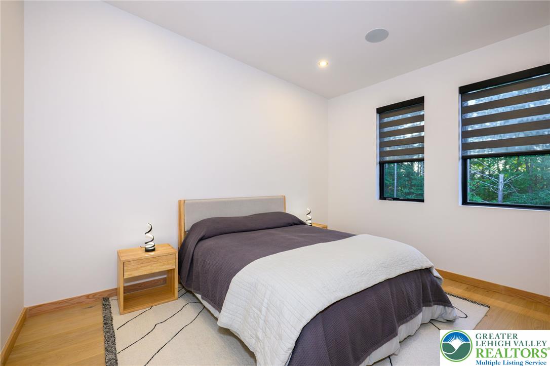 265 La Montage Drive