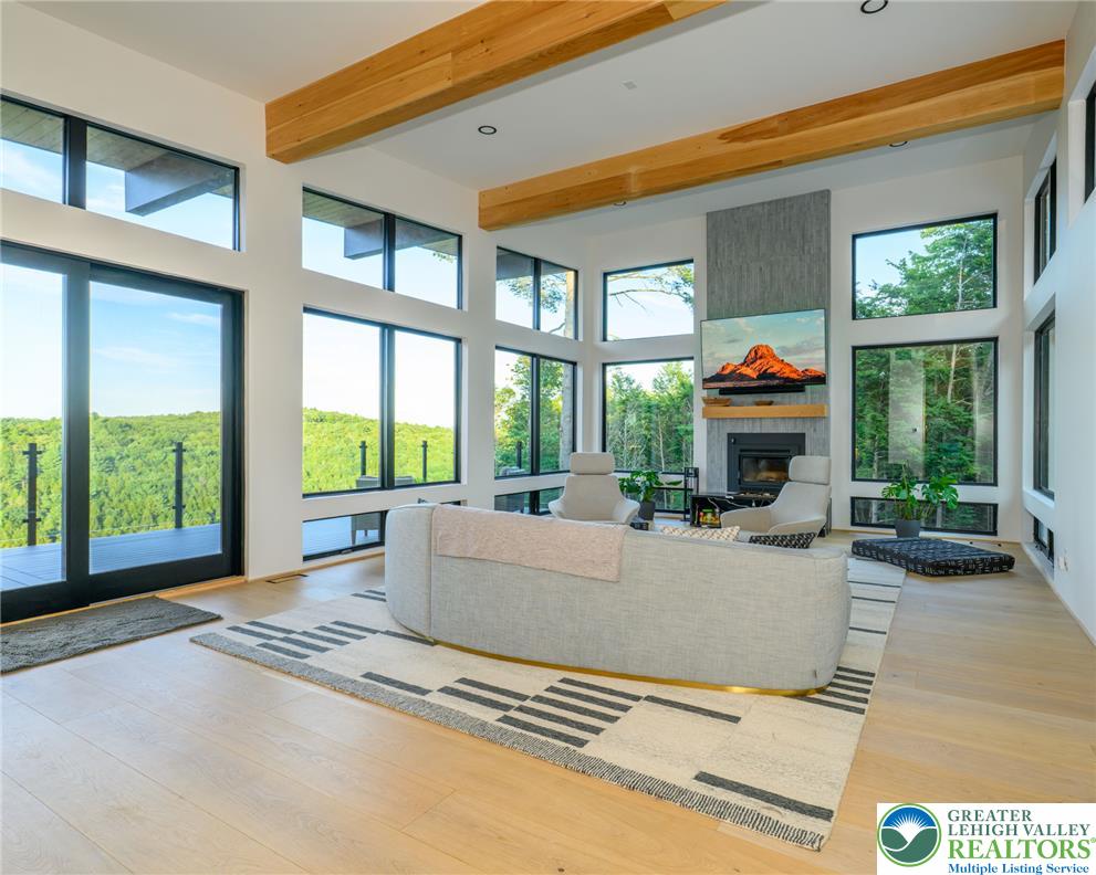 265 La Montage Drive