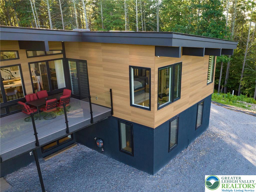 265 La Montage Drive