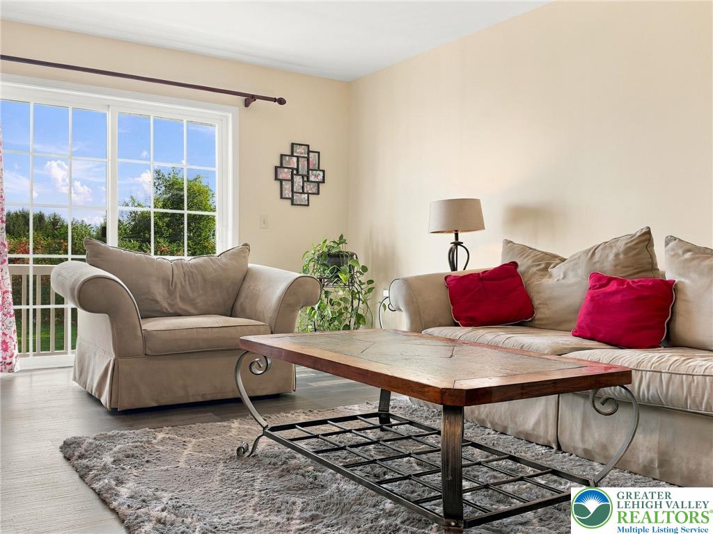 7120 Pioneer Drive