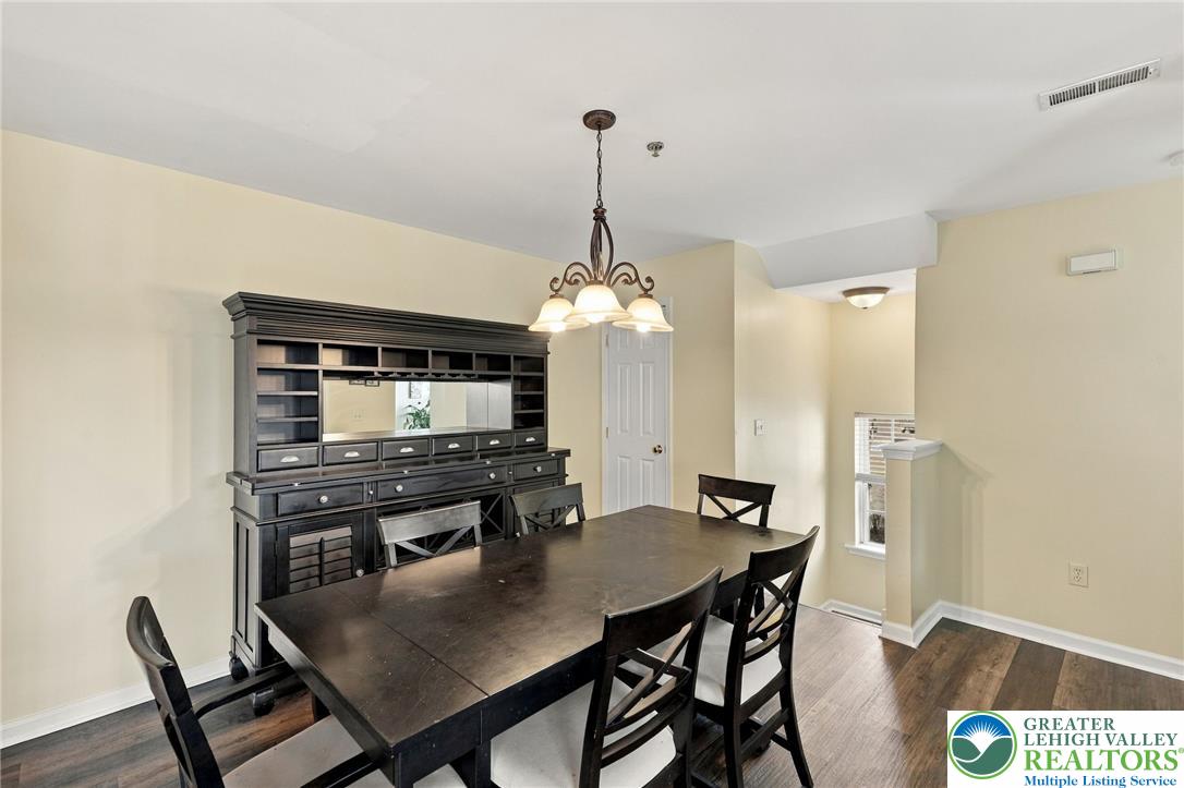 7120 Pioneer Drive