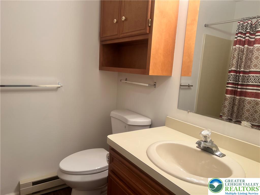 916 Cold Spring Road 4