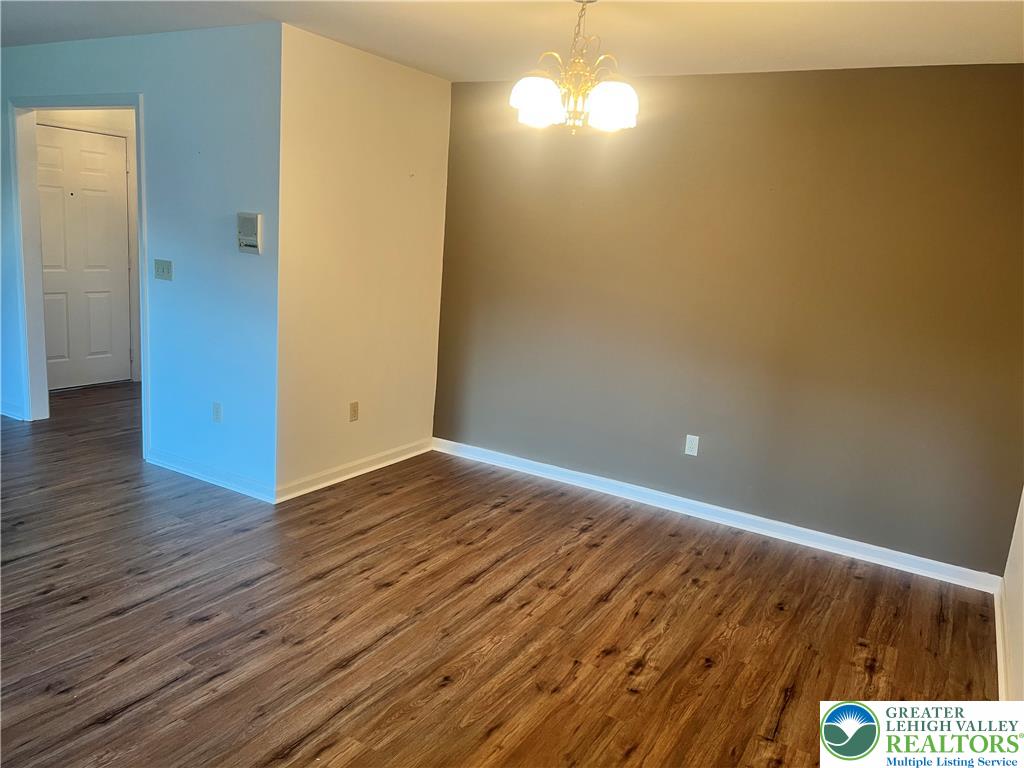 916 Cold Spring Road 4