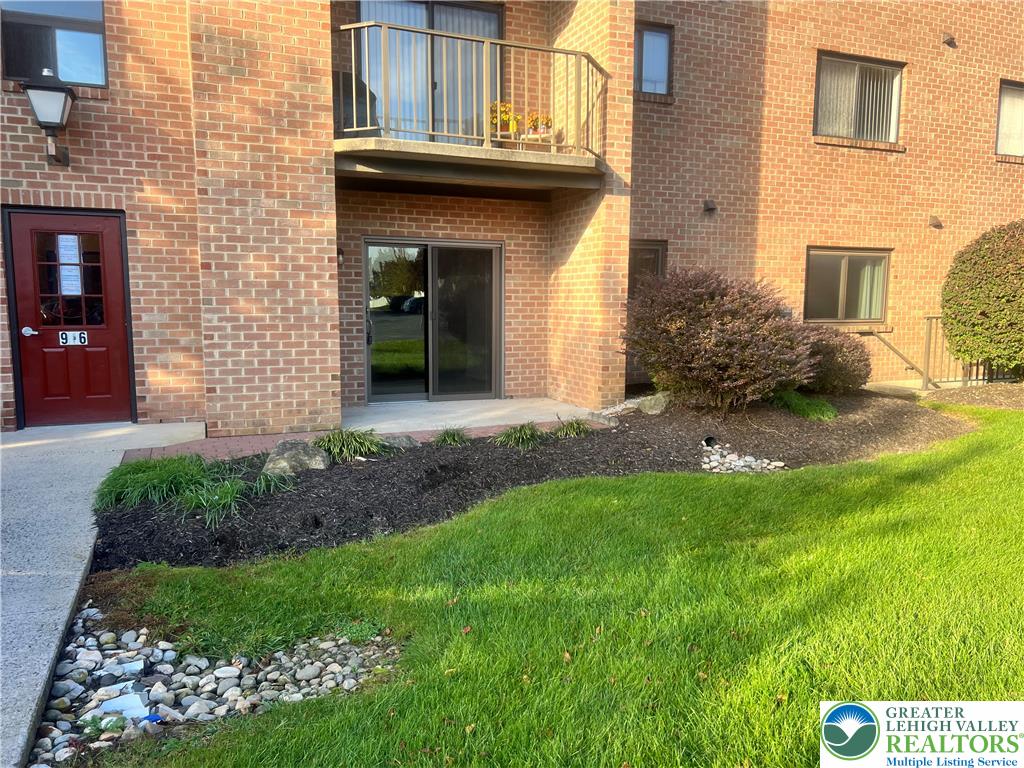916 Cold Spring Road 4