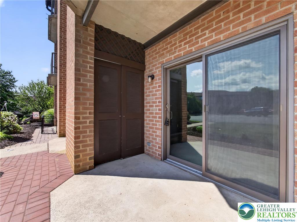 916 Cold Spring Road 4