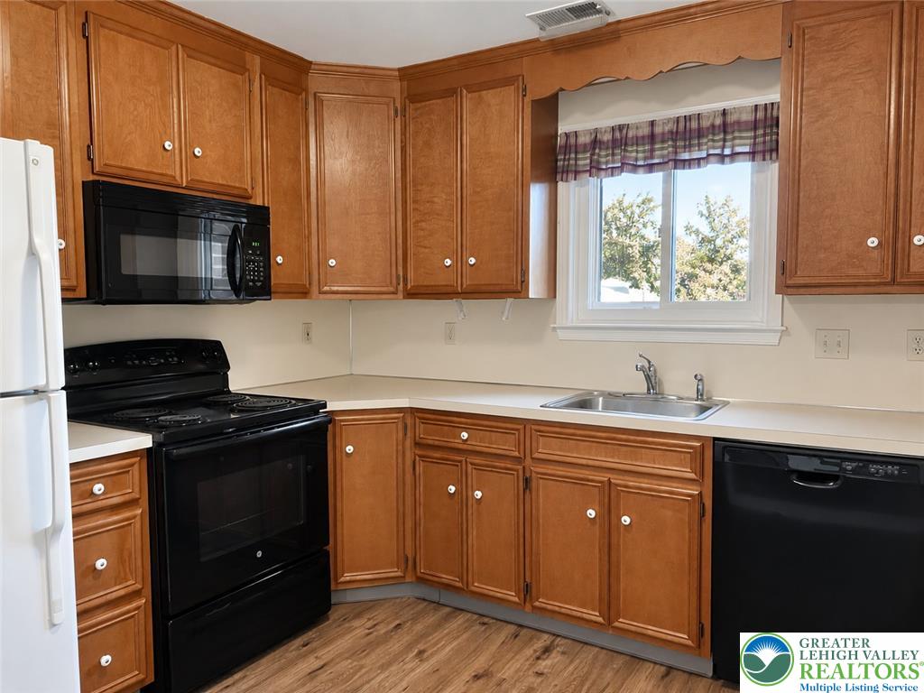 916 Cold Spring Road 4