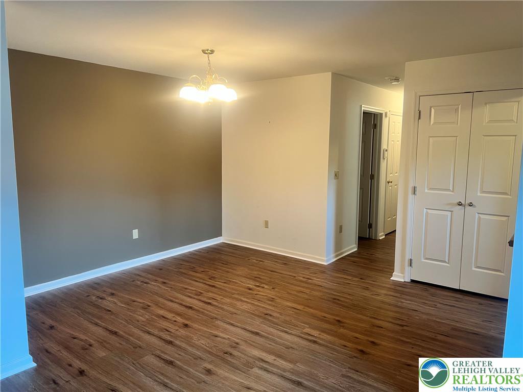 916 Cold Spring Road 4