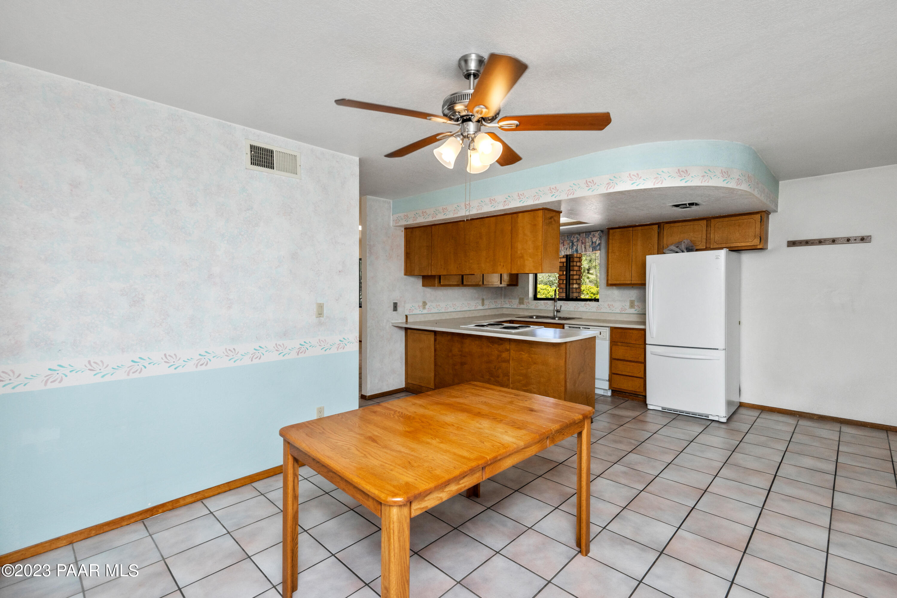 4990 Hornet Drive