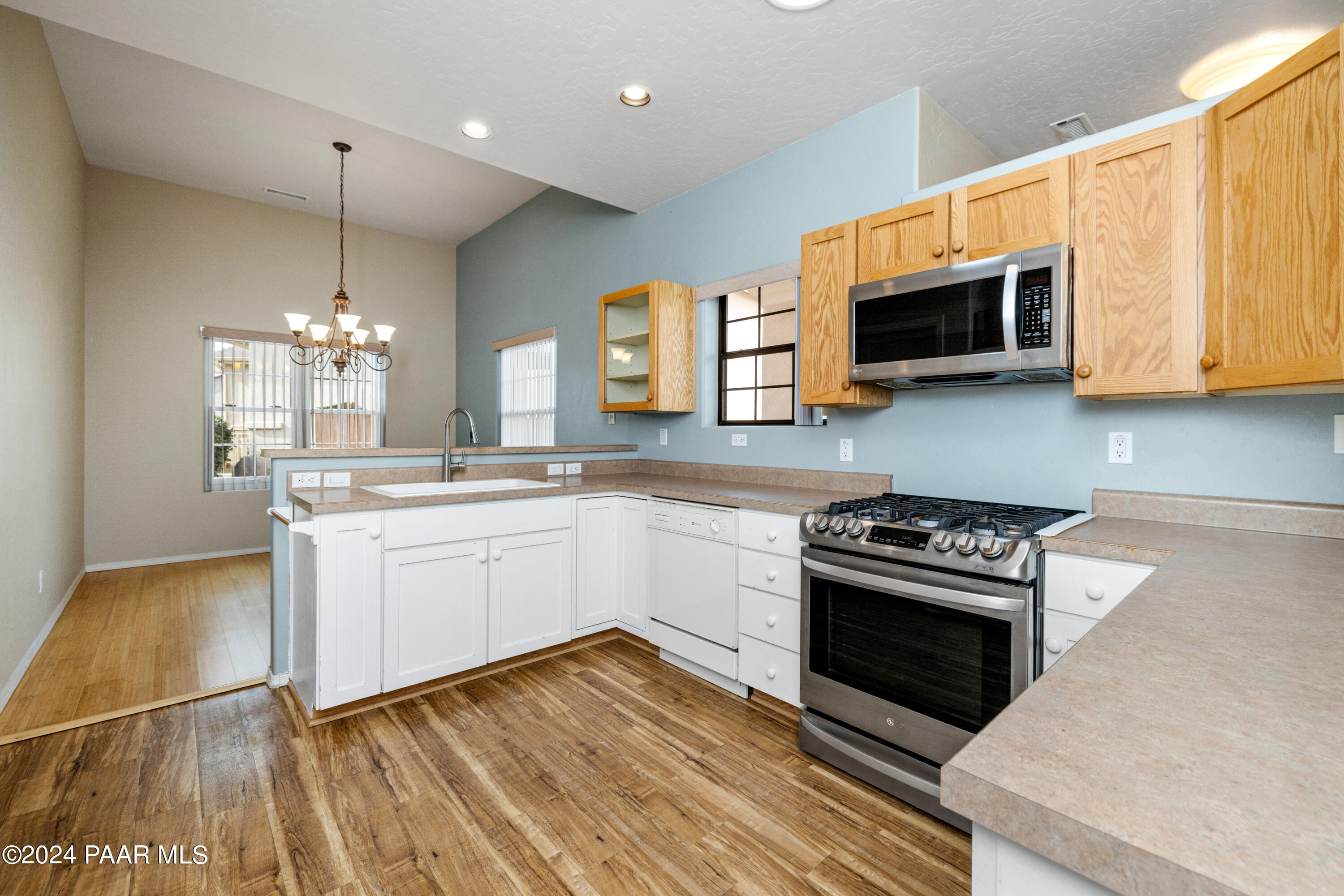 1257 Gardenia Lane