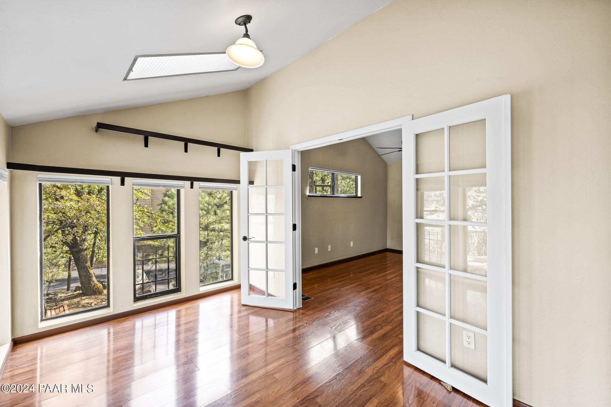 1798 Pine Country Lane