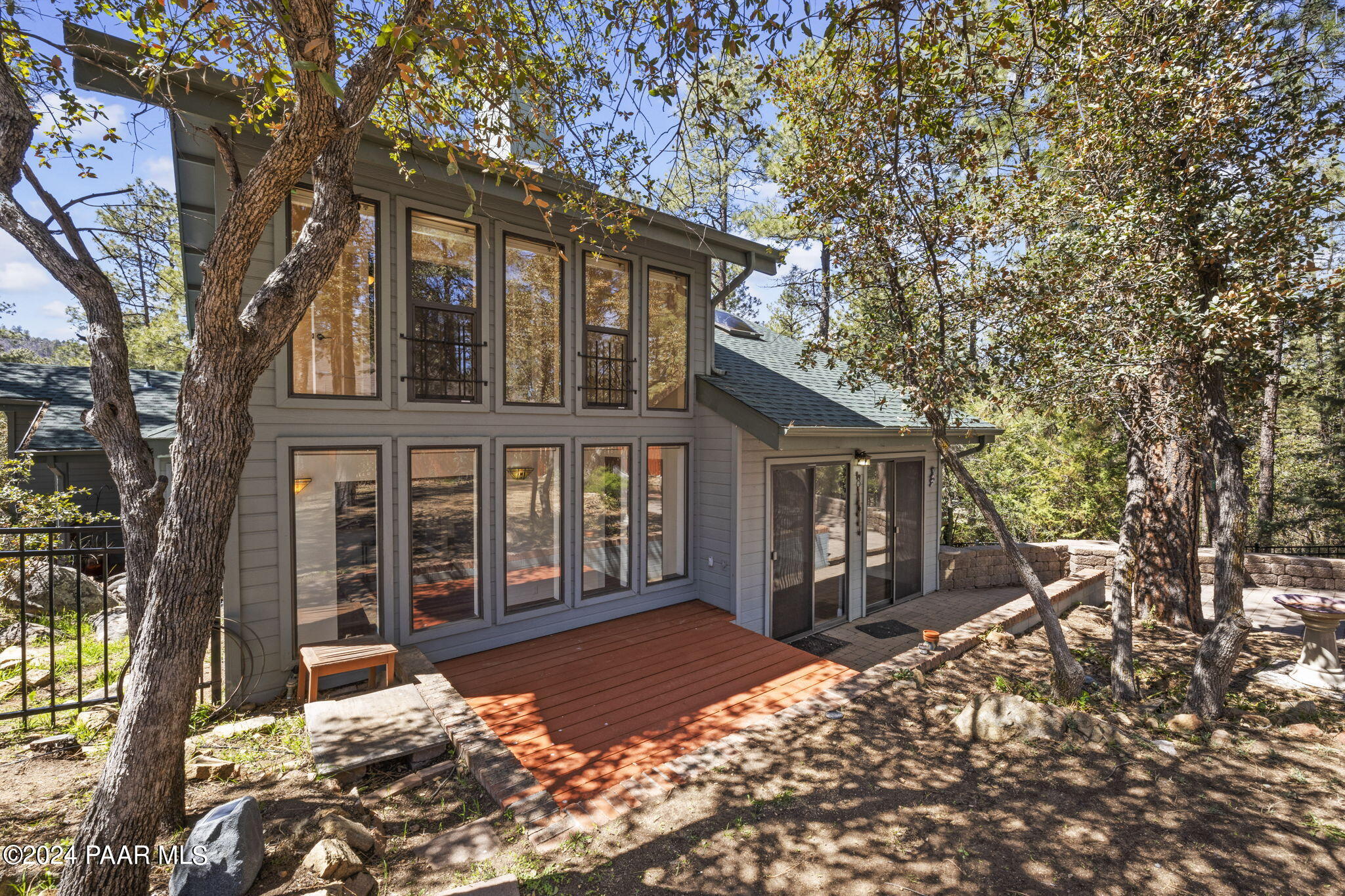 1798 Pine Country Lane