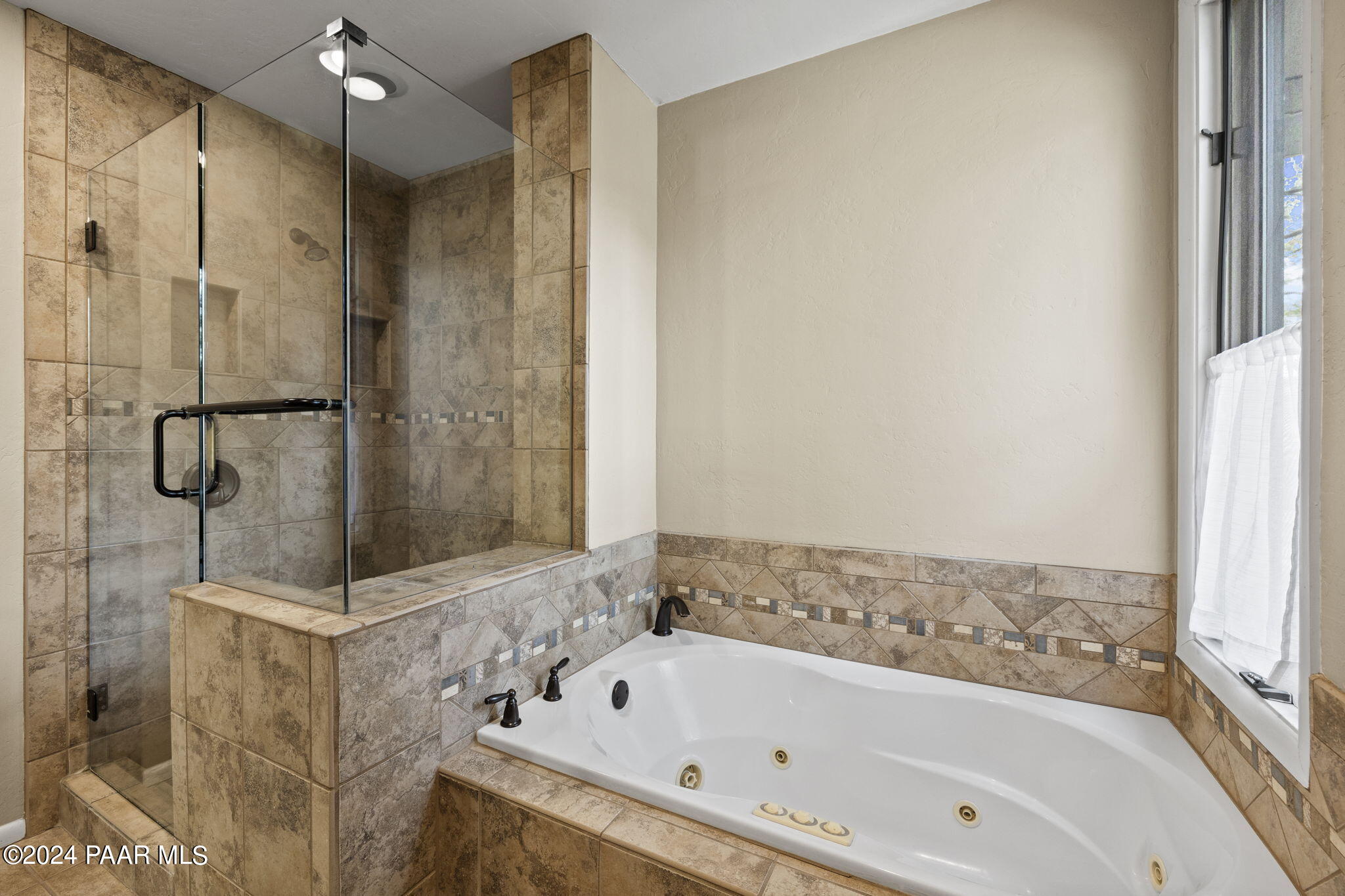 1798 Pine Country Lane