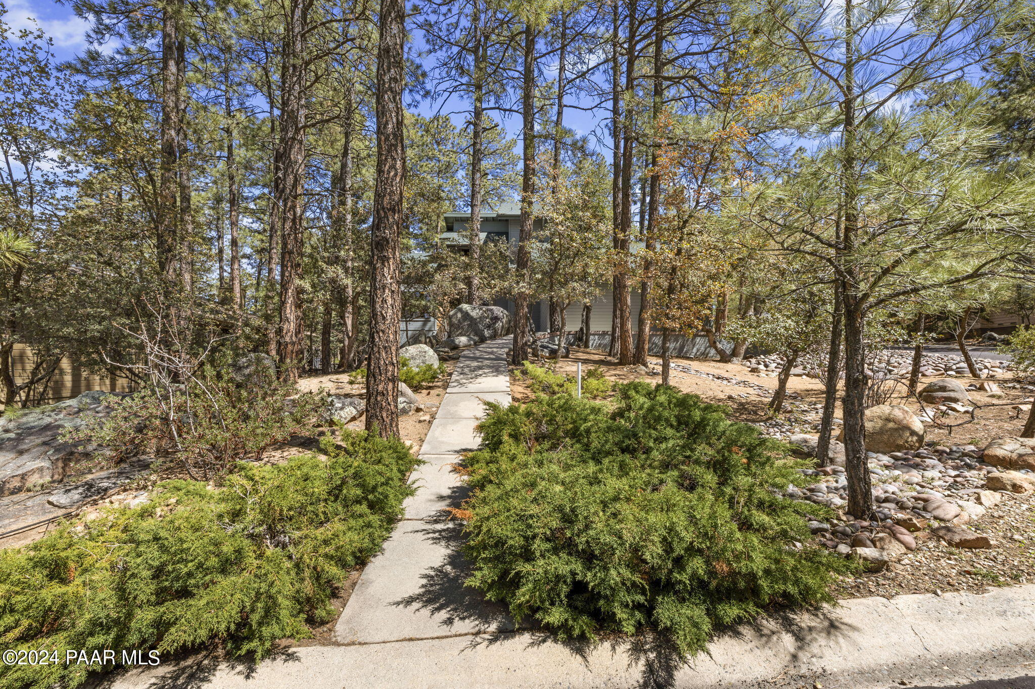 1798 Pine Country Lane
