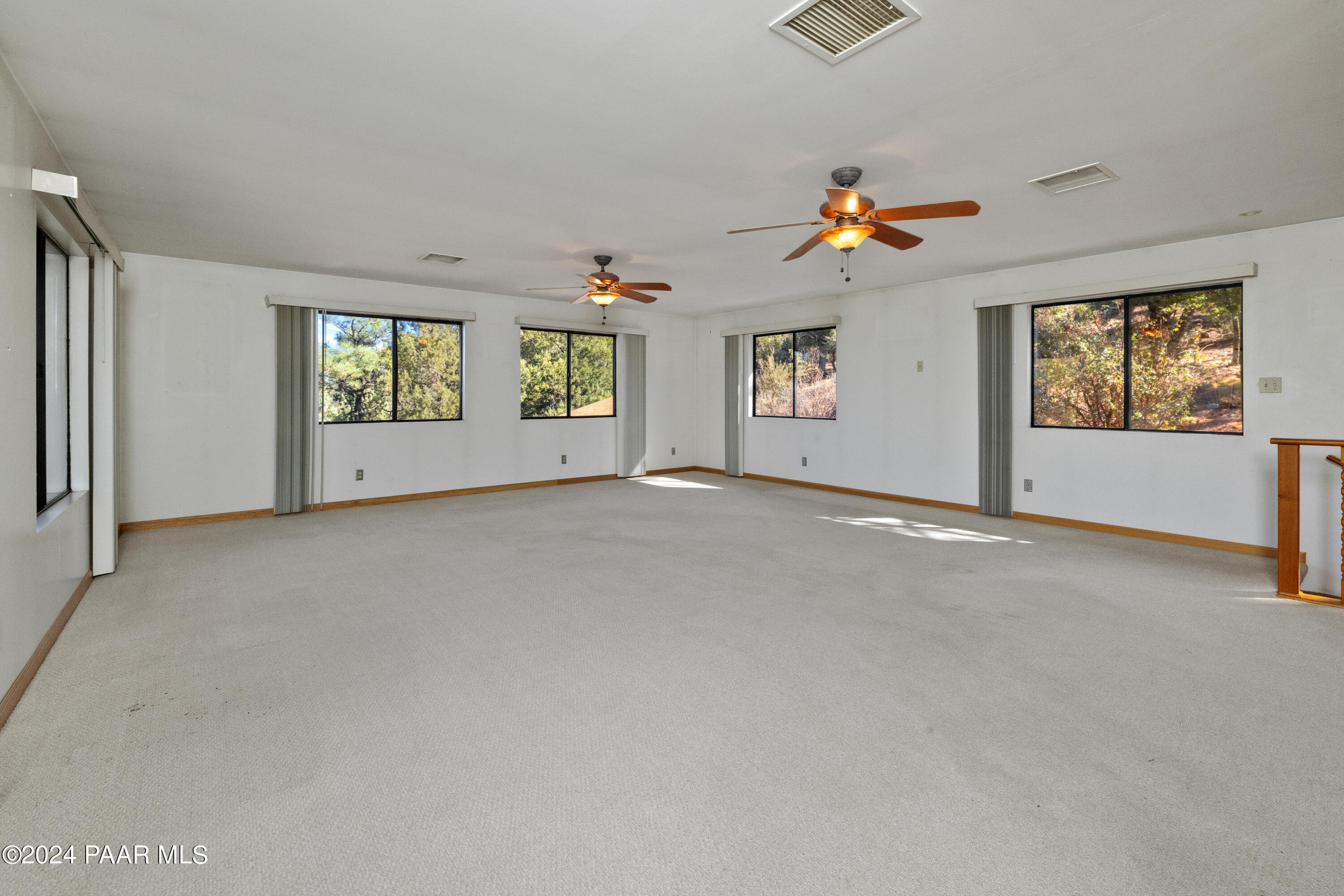 81 S Lynx Creek Road