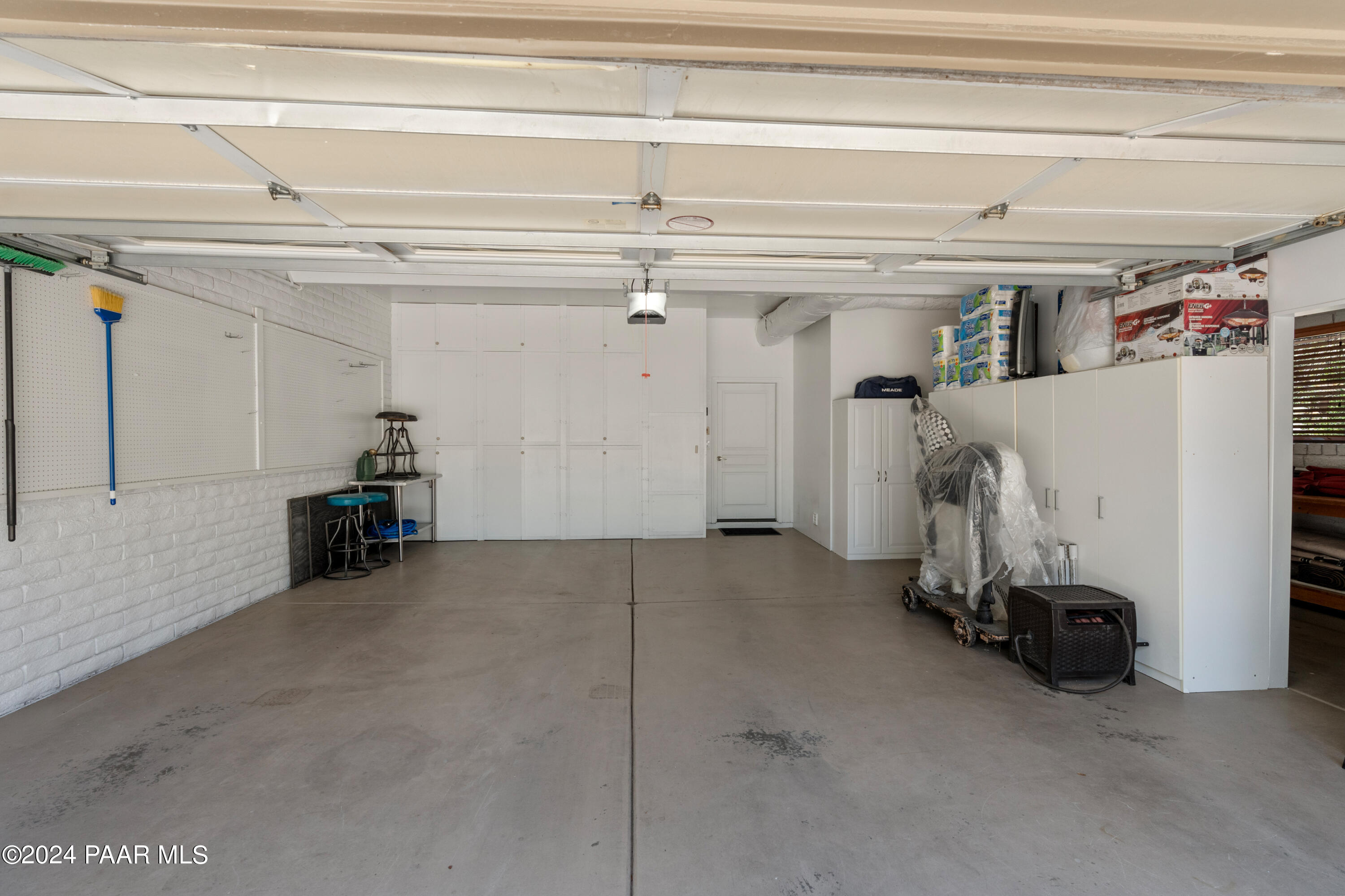 2245 Skyline Drive