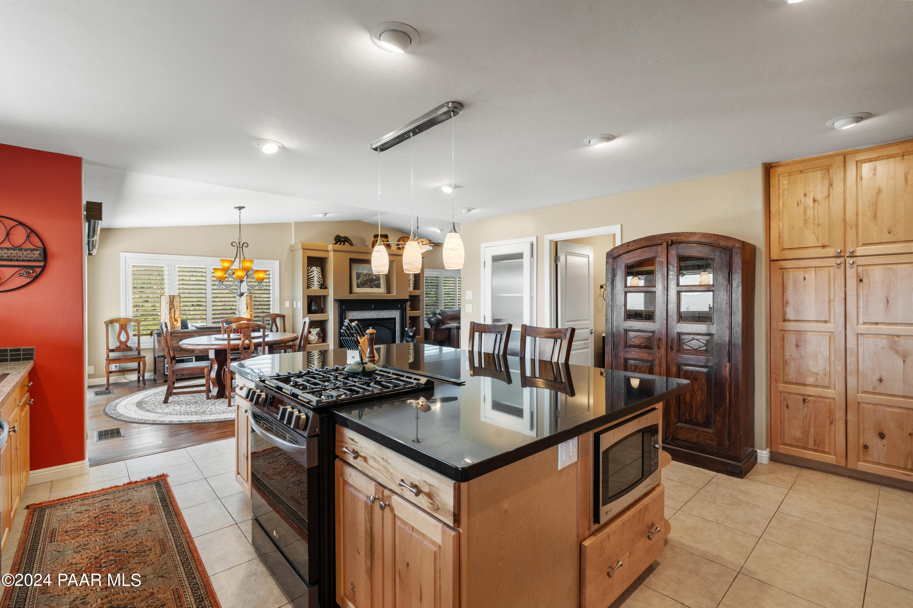 2245 Skyline Drive