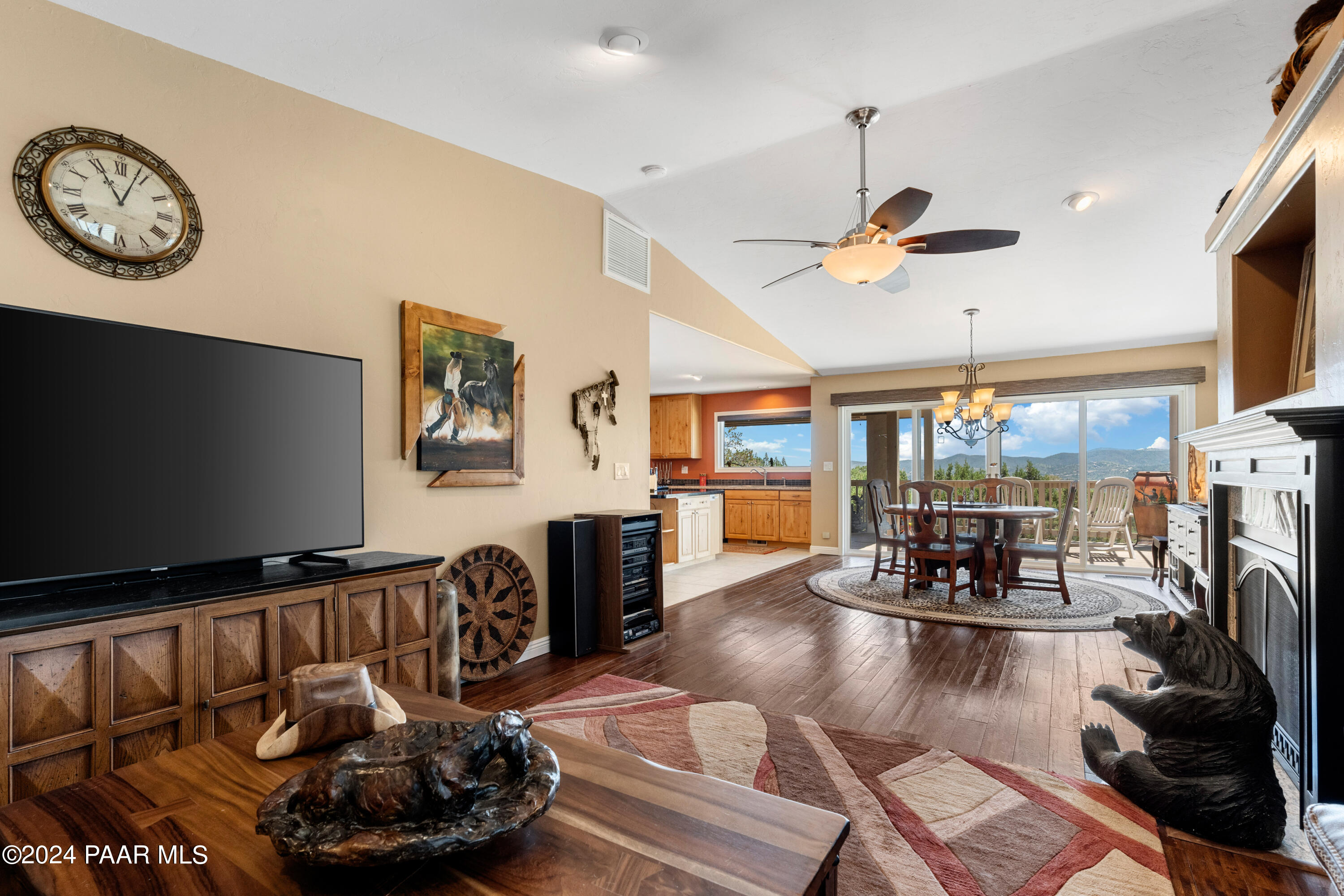 2245 Skyline Drive