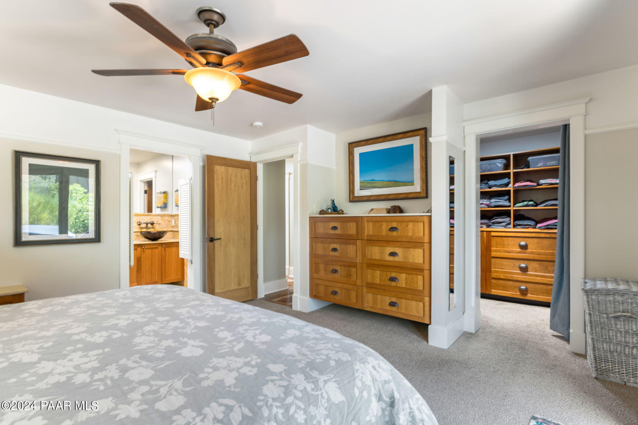 1876 N Peaceful Mesa Drive