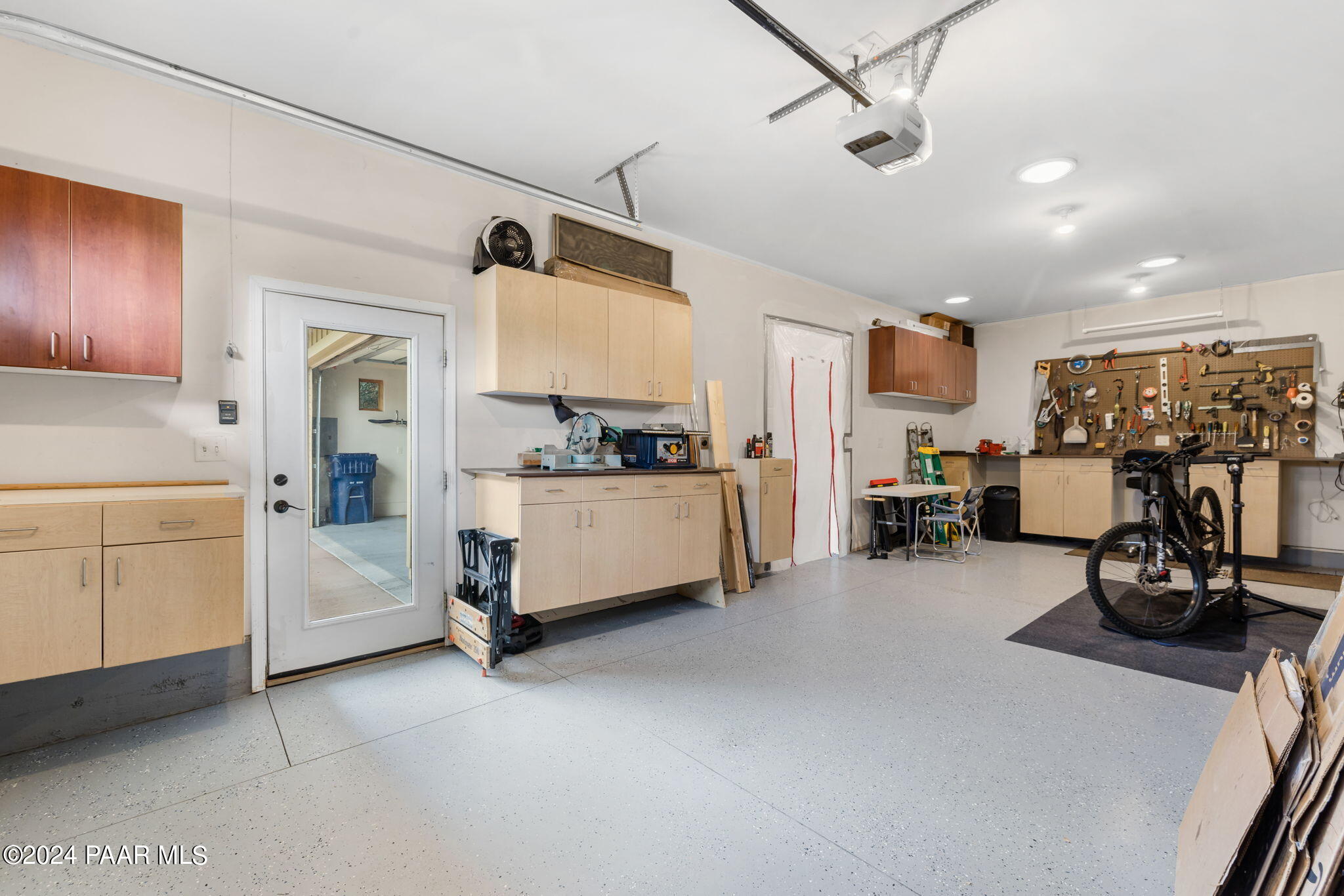 1876 N Peaceful Mesa Drive