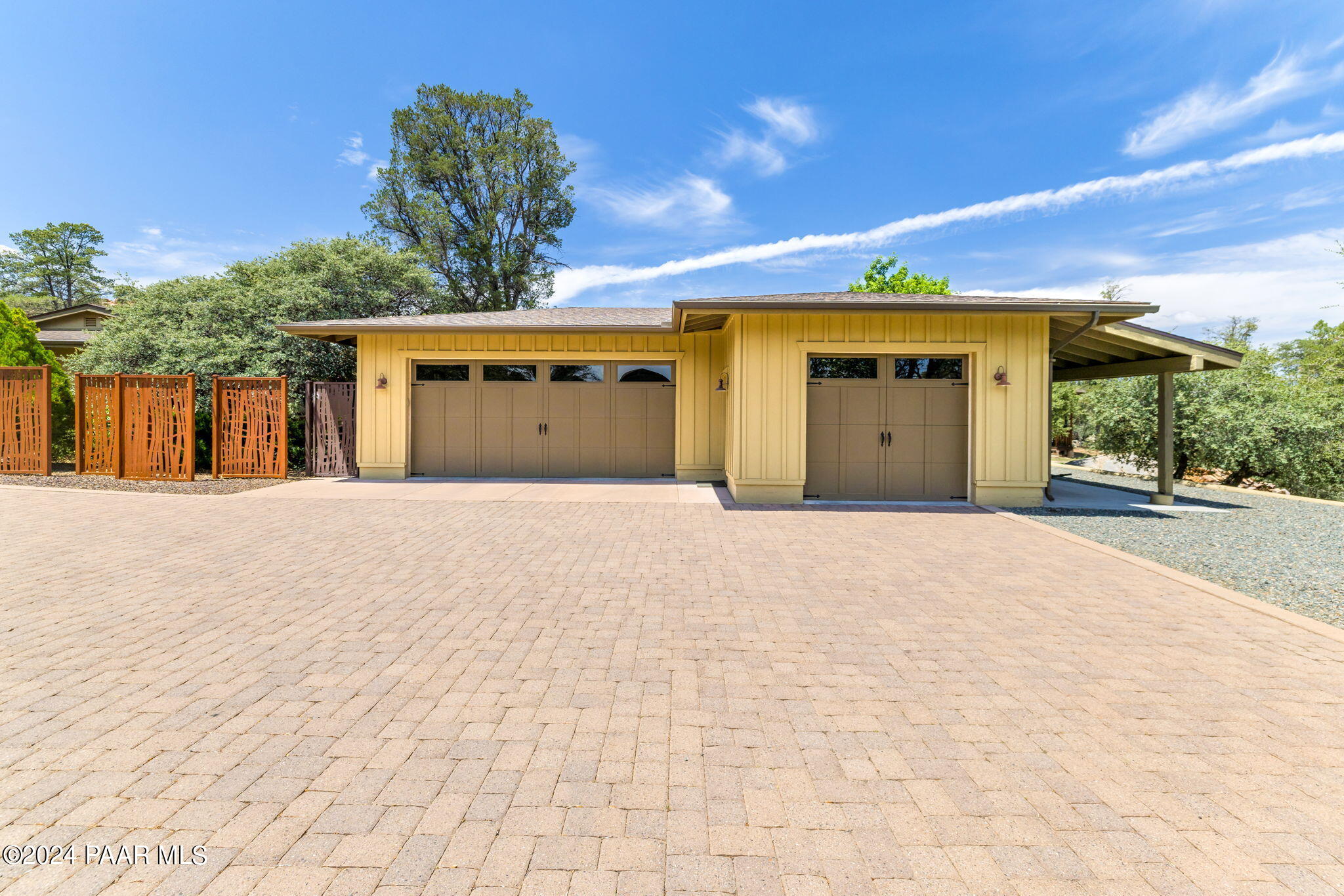 1876 N Peaceful Mesa Drive