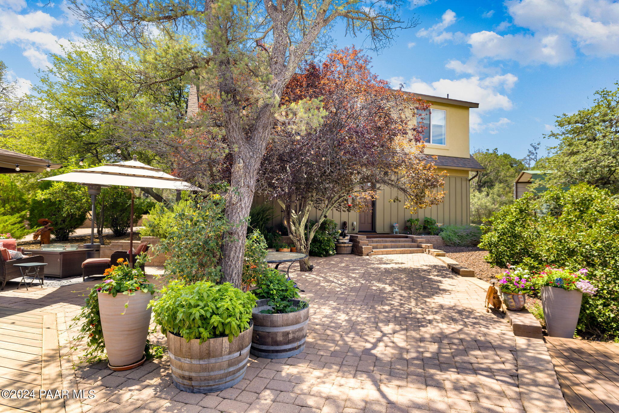 1876 N Peaceful Mesa Drive