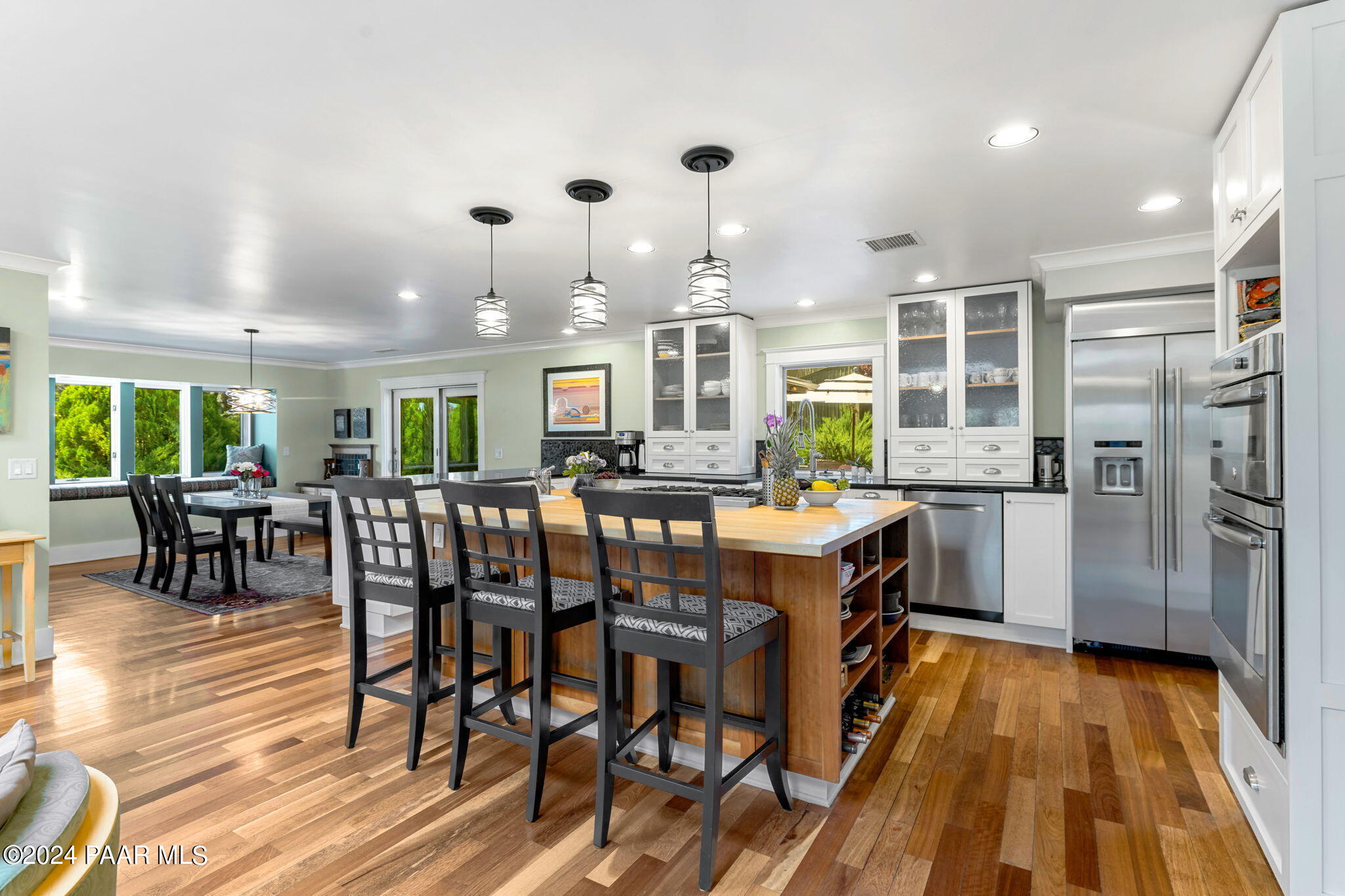 1876 N Peaceful Mesa Drive