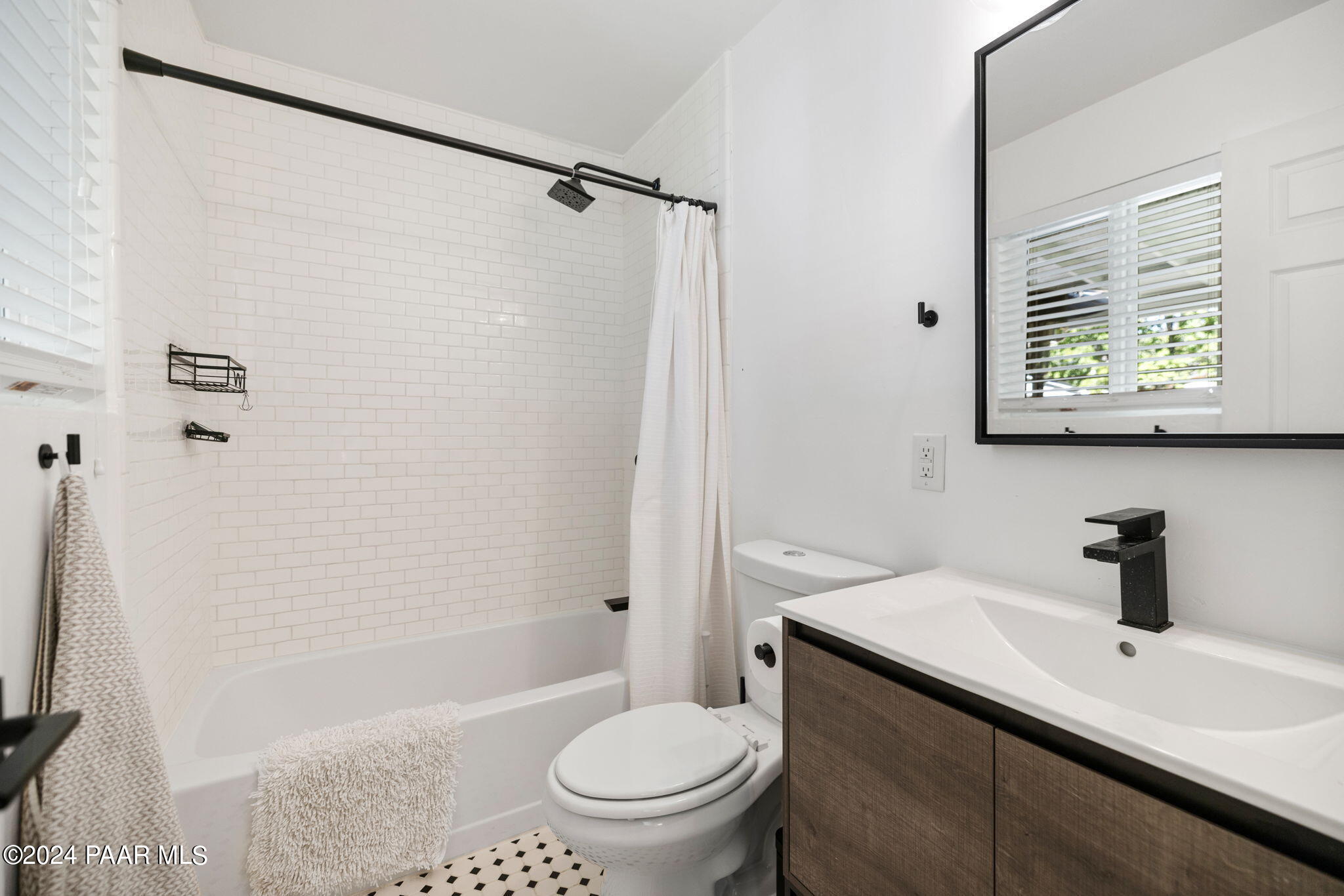 1804 Meadowbrook Road