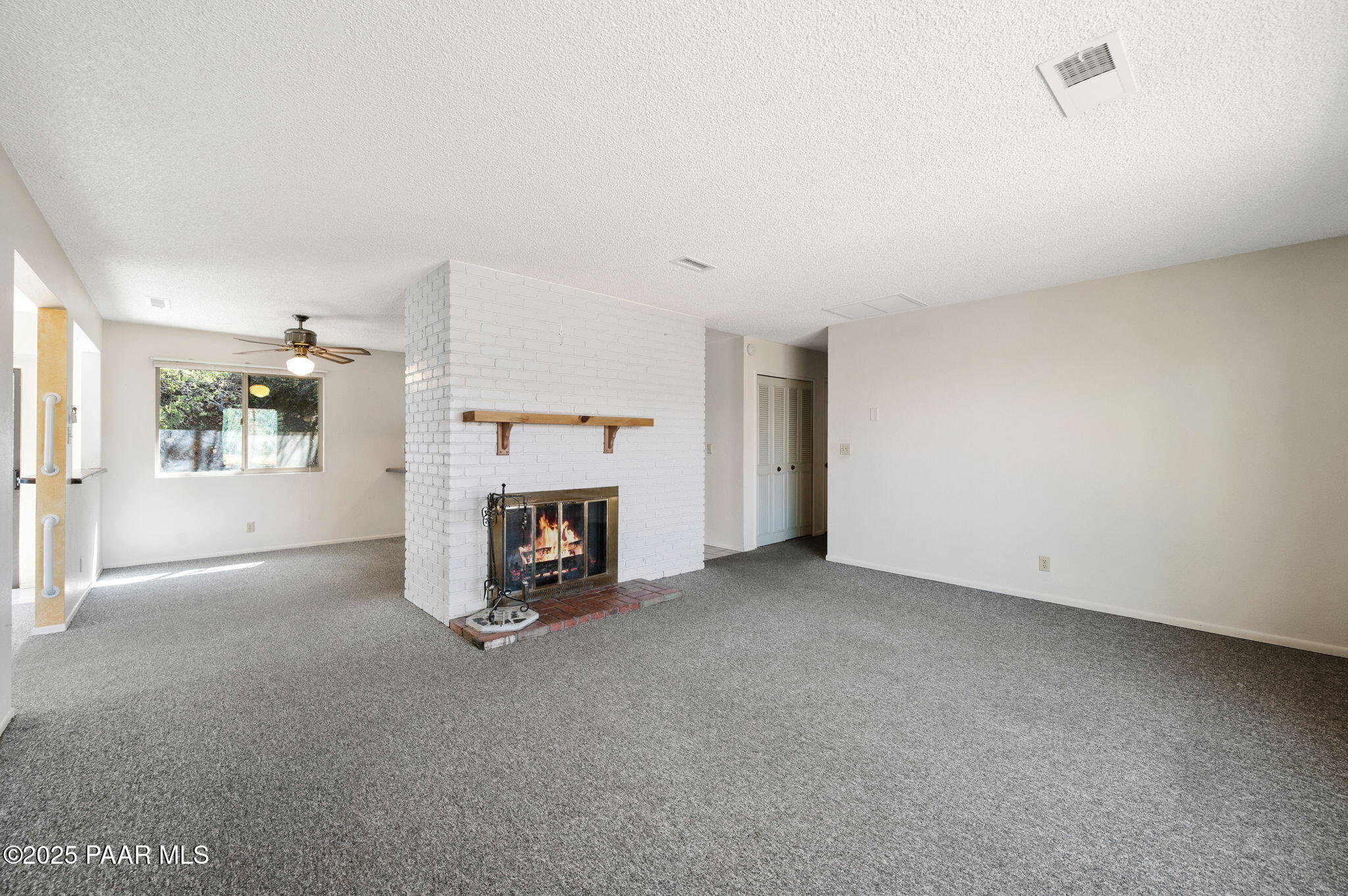 401 Valley Place