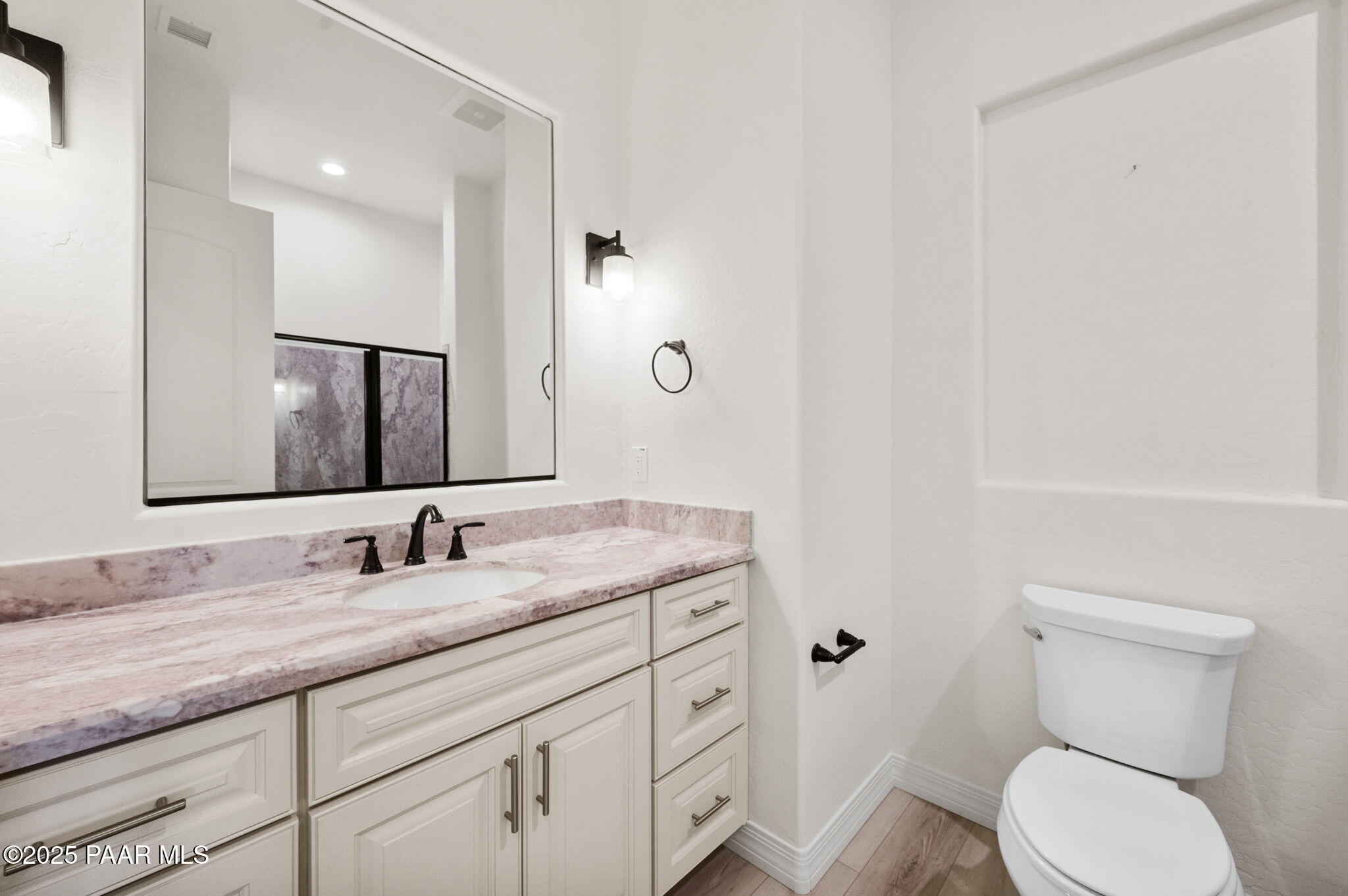 871 Northridge Drive Unit: 6