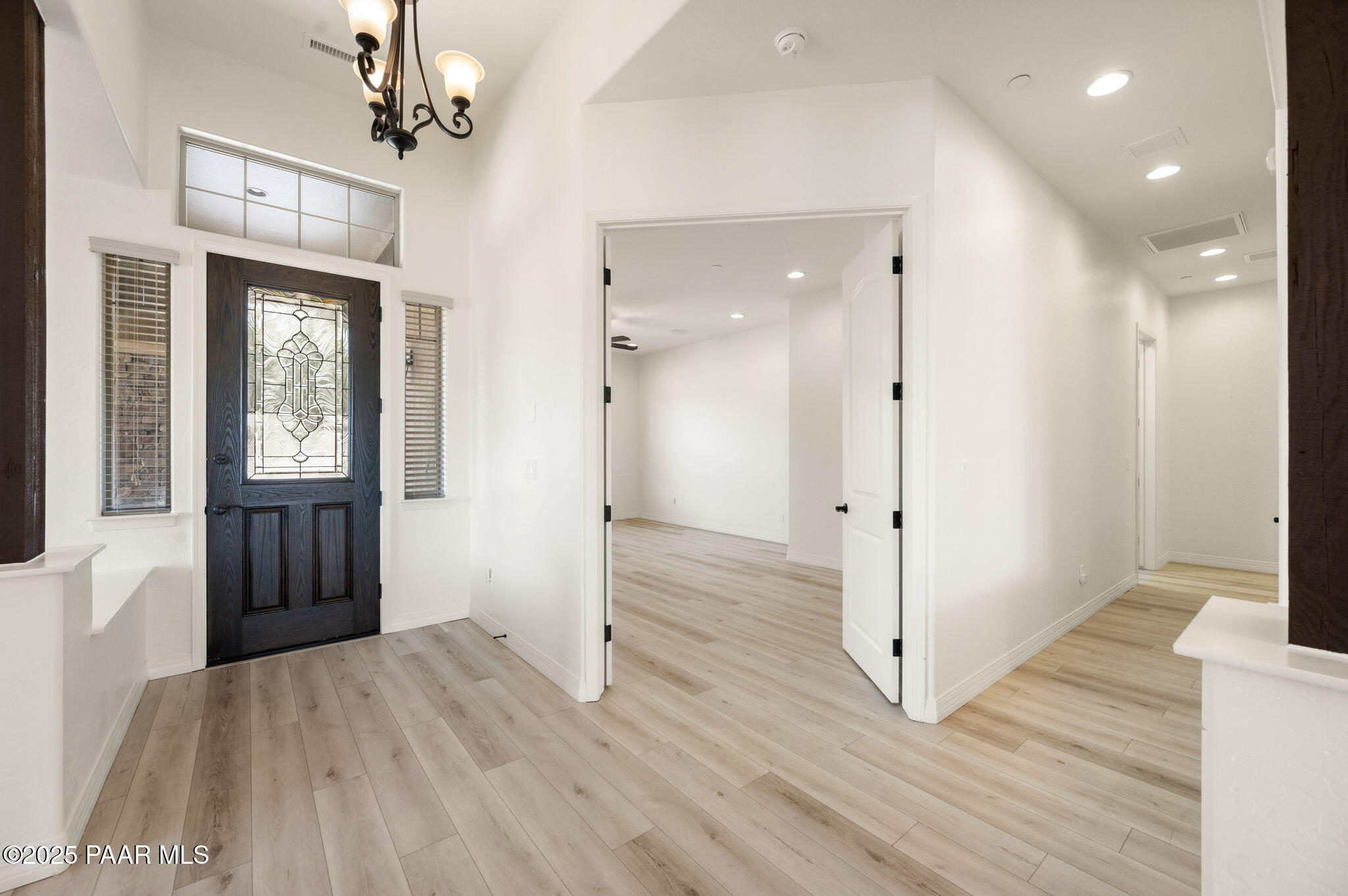 871 Northridge Drive Unit: 6