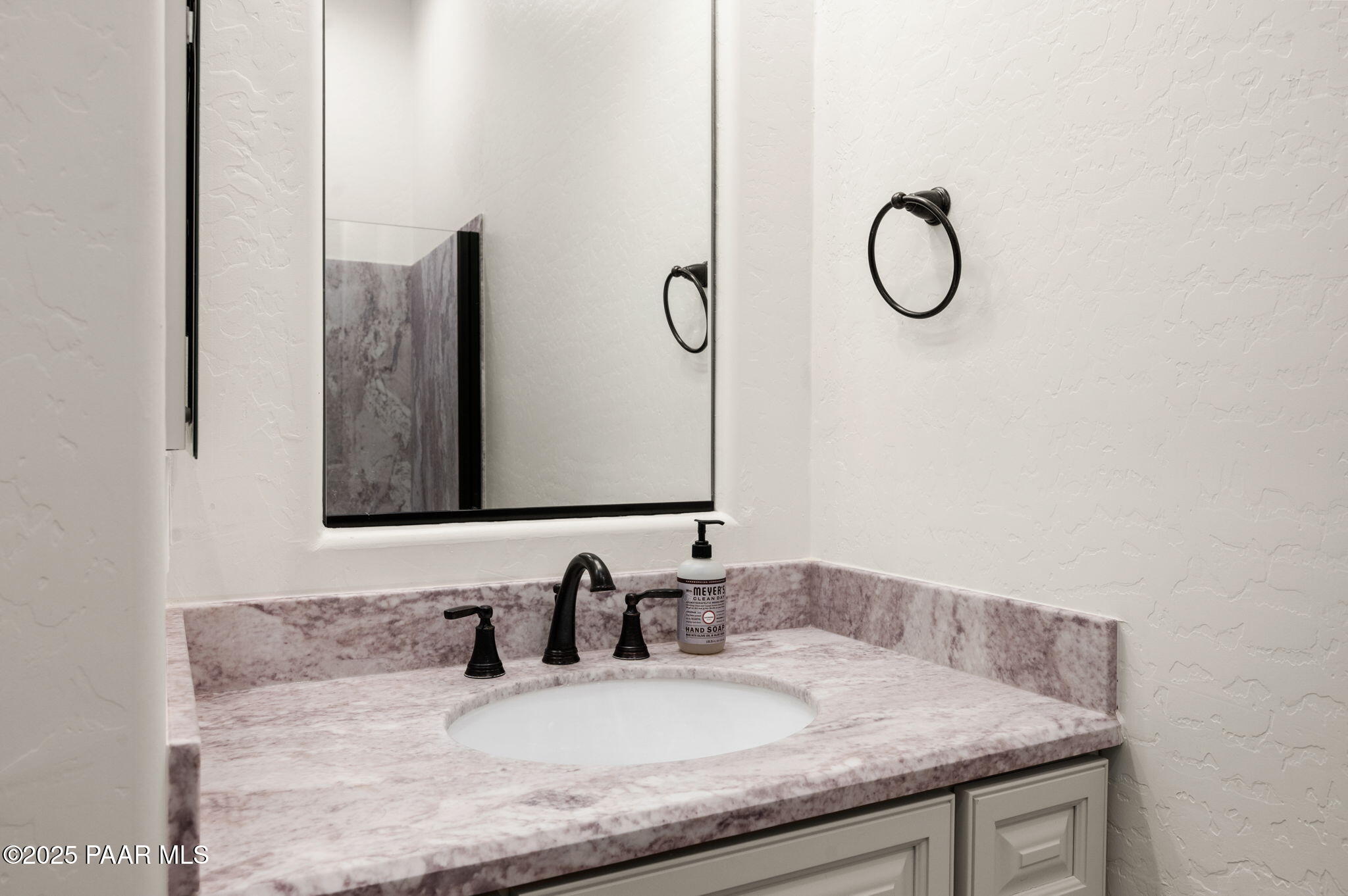 871 Northridge Drive Unit: 6