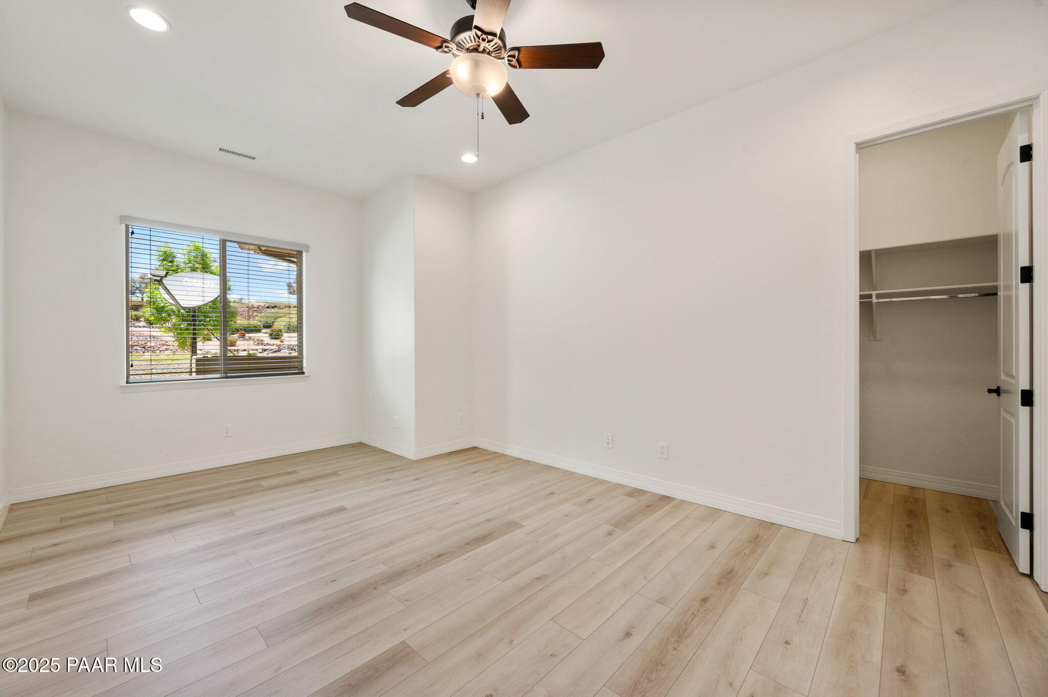 871 Northridge Drive Unit: 6