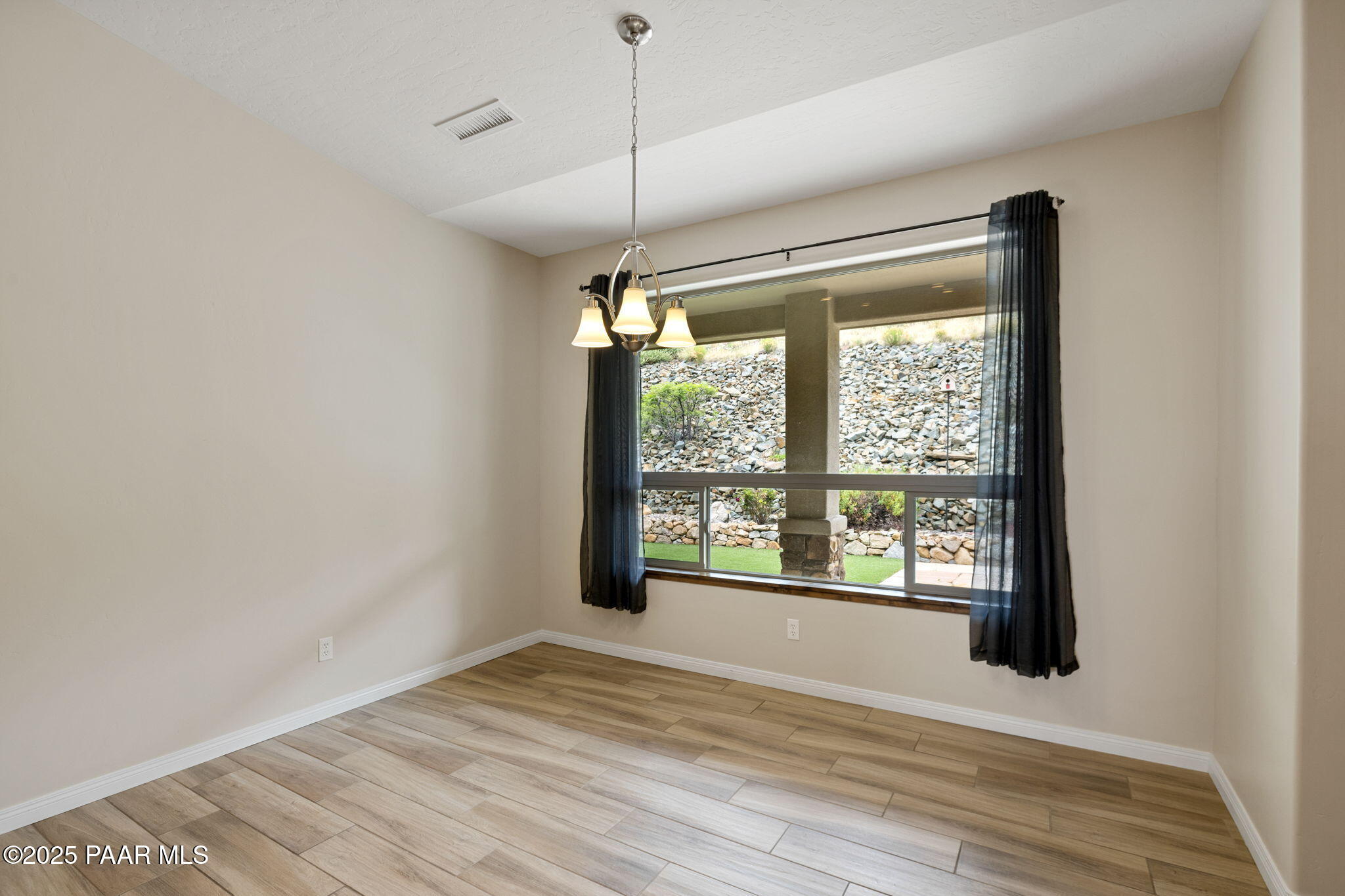 4371 Hornet Drive