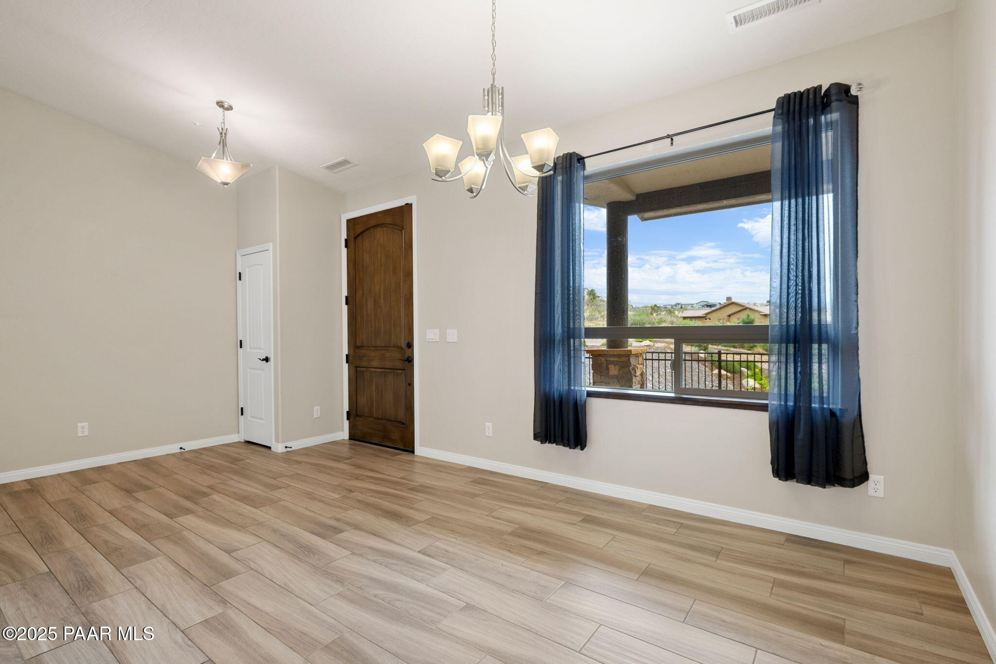 4371 Hornet Drive