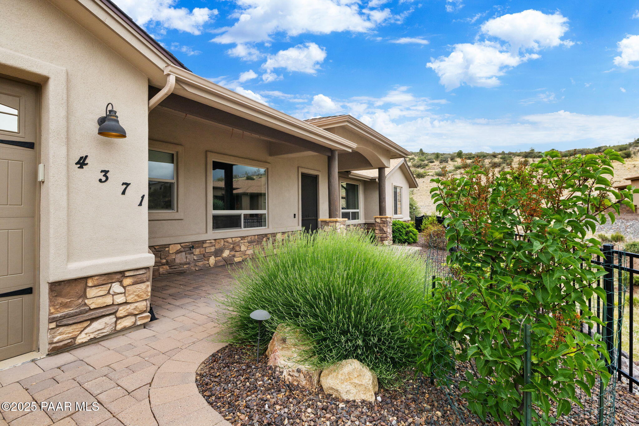 4371 Hornet Drive