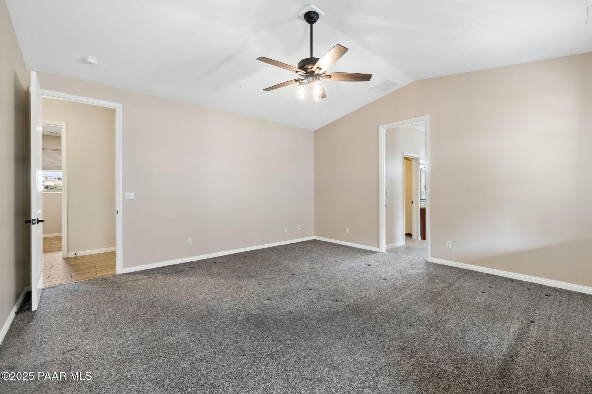 4371 Hornet Drive