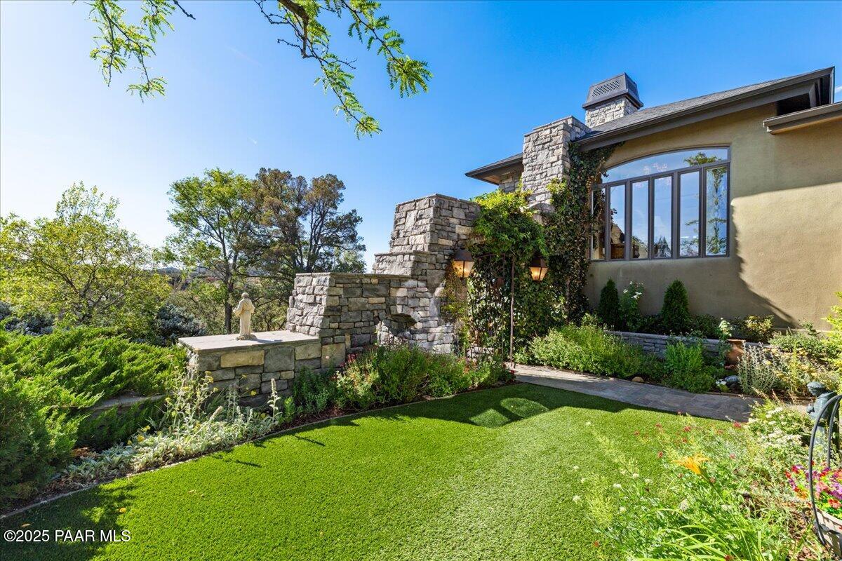 805 Pennie Ann Drive