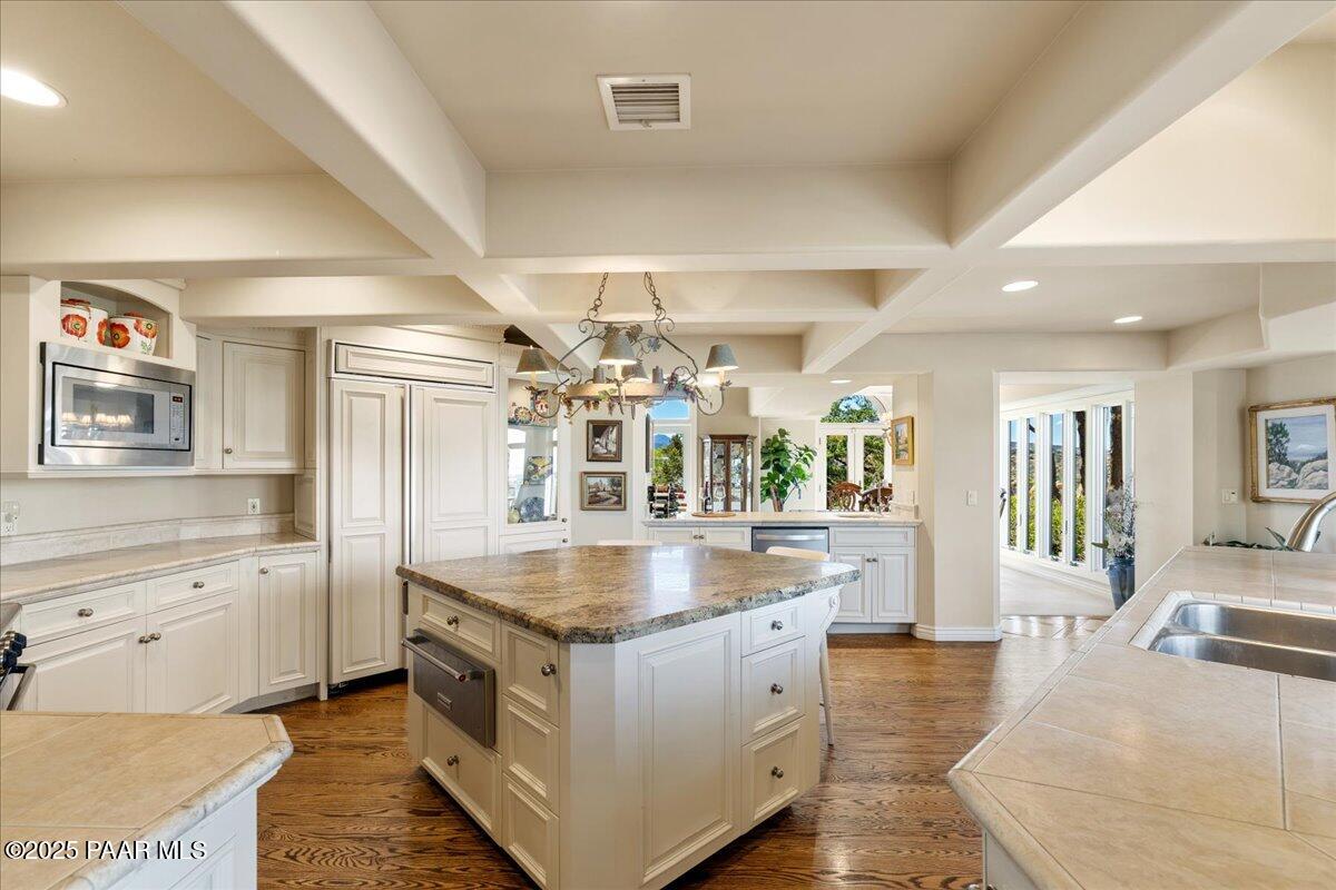 805 Pennie Ann Drive