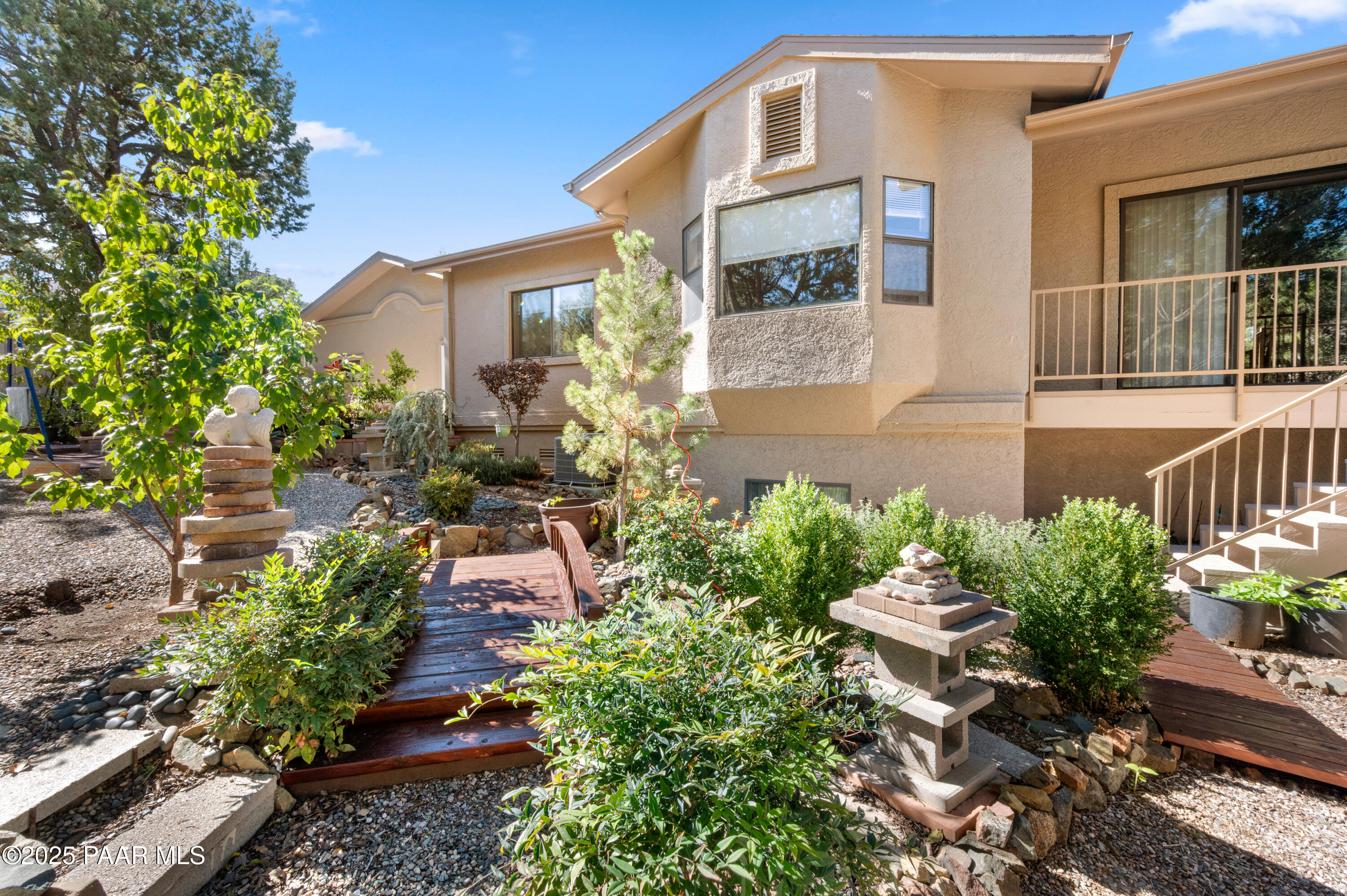 611 Heather Brook Circle